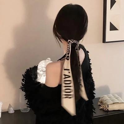 垃圾桶里捡不出真心